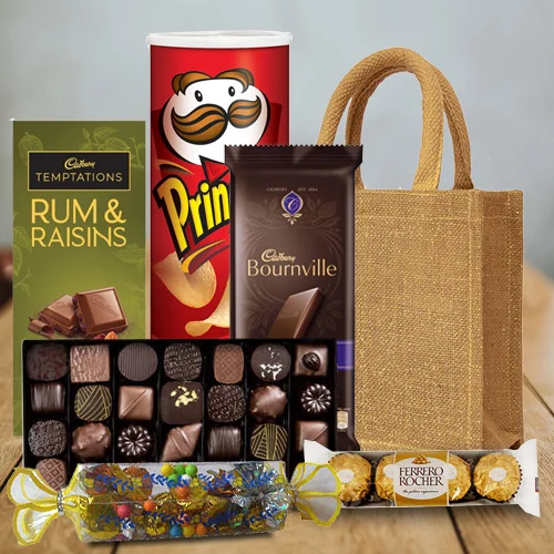 Buy remarkable chocolate gift basket in Bangalore, Free Shipping - redblooms