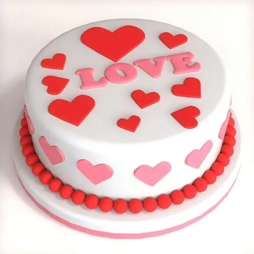 Delicious Vanilla Flavor Fondant Love Cake