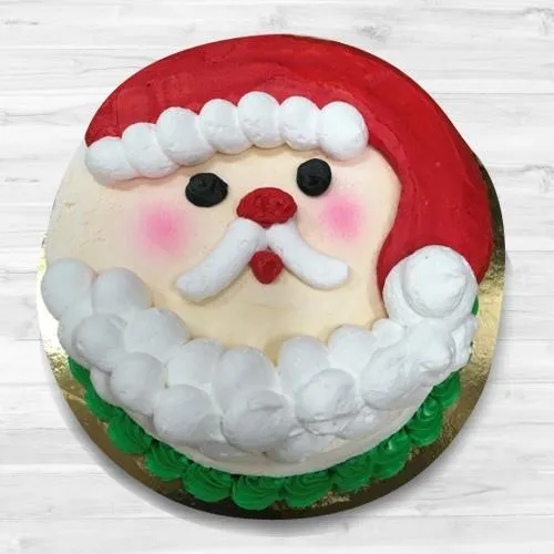 Yummy Santa Claus Fondant Cake	