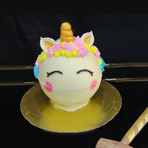 Luscious Unicorn Hammer Cake