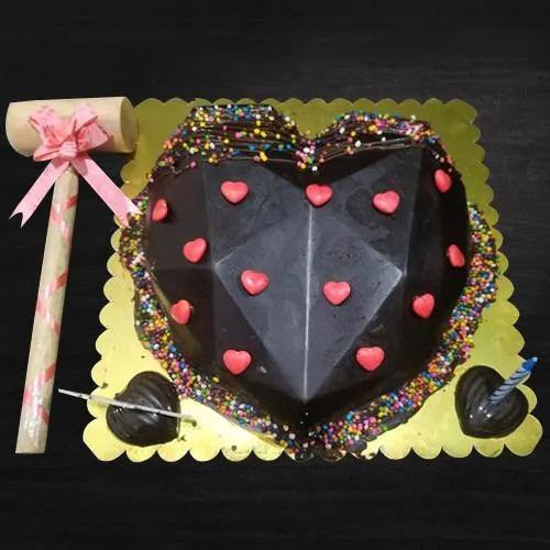 Appetizing Chocolate Flavor Heart Shape Piata Cake