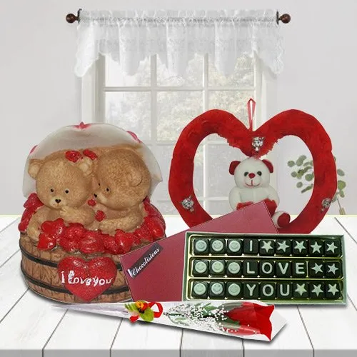 Order I Love You Gift Hamper