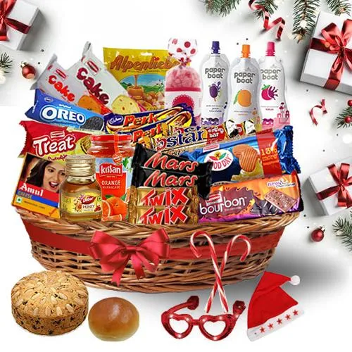 Creative Christmas Treat Basket<br>