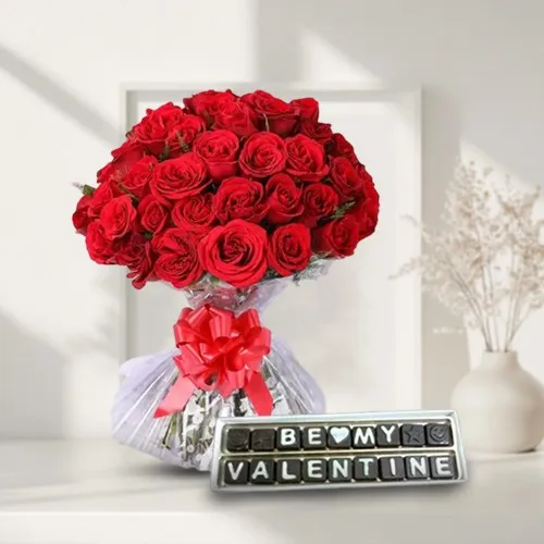 Attractive Gift Combo of Roses Bouquet with Hand Made Chocolate for V-day