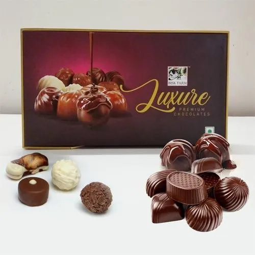 Marvelous Bisk Farms Premium Luxure Truffle Chocolates