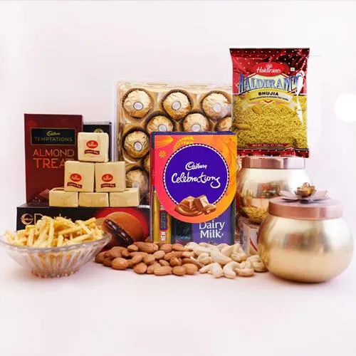 Attractive Deepawali Celebrations Gift Combo