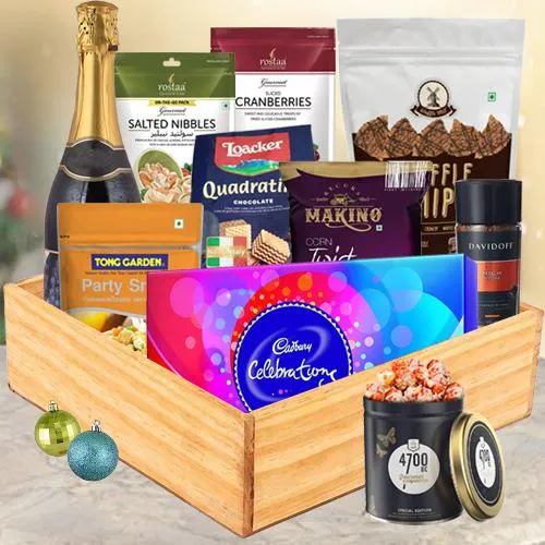 Impressive Gourmet Gift Basket for Xmas