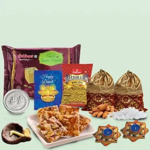 Tasty Sweets n Dry Fruits Gift for Diwali