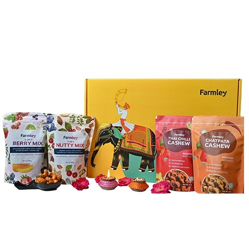 Marvelous Farmley Treat in Yellow Premium Board Box