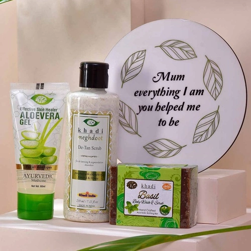 Natural Beauty Hamper N Mom Momento Duo