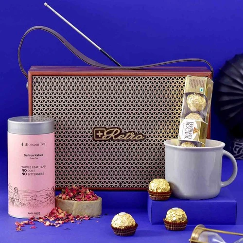 Remarkable Retro Music System N Tea Combo for Dad