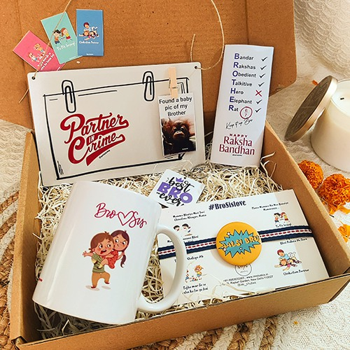 Fantastic Rakhi Gift Hamper for Crime Partner Brother