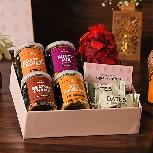 A Perfectly Curated Snack Box