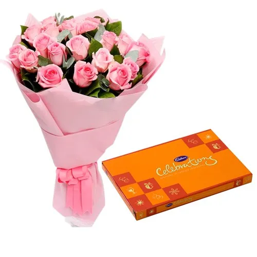 Trendy Pink Roses Hand Bunch with Cadbury Assortment