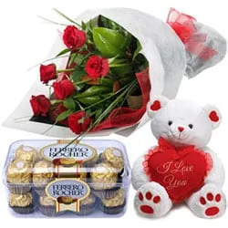 Exciting Warm and Affectionate Combo Gift Set