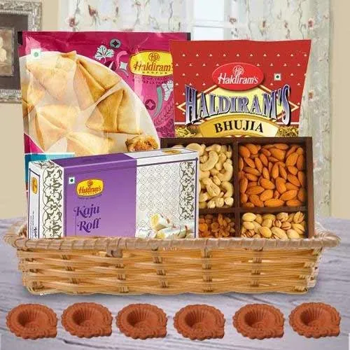 Wonderful Goodies Combo for Diwali