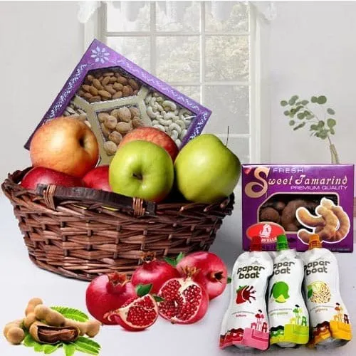 Fresh Fruits N Dry Fruit Hamper for Mummy