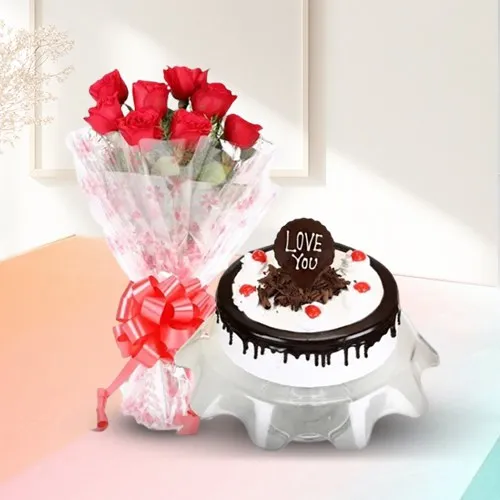 Adorable ILU Black Forest Cake with Red Roses Bouquet