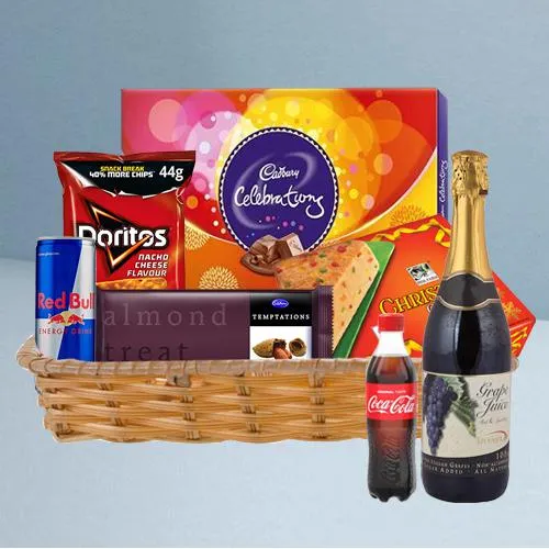 Grand Edition Wine N Delicacies Xmas Gift Basket