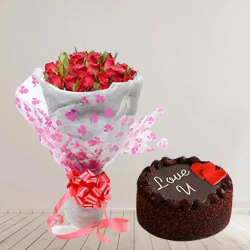 Gorgeous Bouquet of 36 Red Roses with Yummy Chocolate Cake