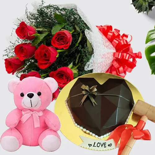 Special Combo of Chocolaty Heart Smash Cake, Roses Bouquet n Soft Teddy
