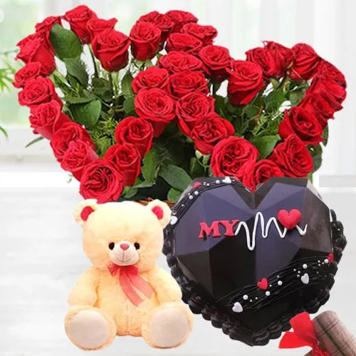 Spectacular My Lifeline Hammer Cake N Twin Heart Red Roses with Plush Teddy		