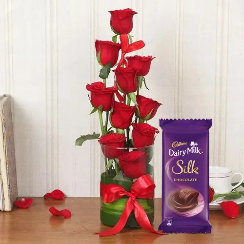 Specially Yours Red Roses in Vase n Cadbury Silk Combo