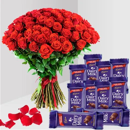 Pretty Beauty Red Roses Bunch with Cadbury Milk Chocolate