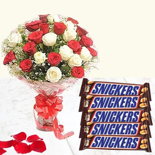 Special Red n White Roses Bouquet with Snickers Peanut Chocolate