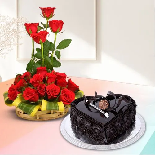 Stylish 18 Dutch Rose Arrangement with Chocolate Cake