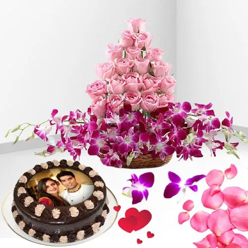 Gorgeous Roses n Orchids in Basket with Photo Cake