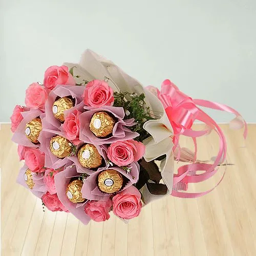 Delightful Bouquet of Ferrero Rocher with Pink Roses