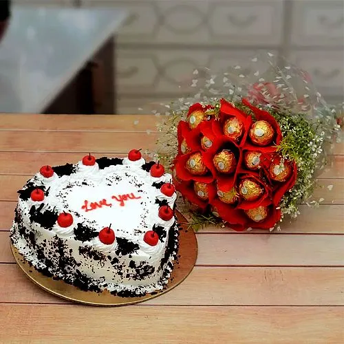 Irresistible Ferrero Rocher Bouquet with Heart-shape Chocolate Cake