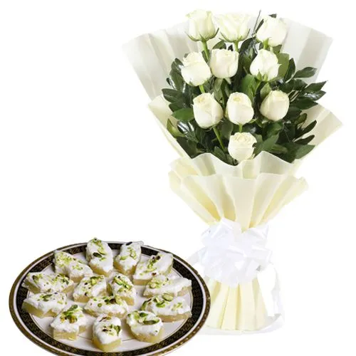 Unforgetabble Gift of White Roses Bunch with Sandesh