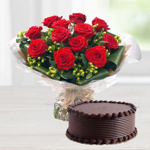 Online Order Red Roses n Chocolate Cake