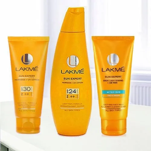 Deliver Suncare Gift Hamper for Women from Lakme