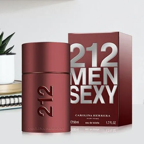 Lovely Ladies Present of Carolina Herrera 212 Sexy Men Eau de Toilette