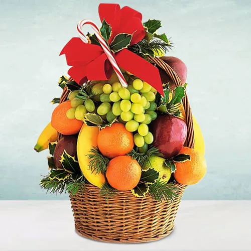 Finely-Textured Seasonal Fruits Basket
