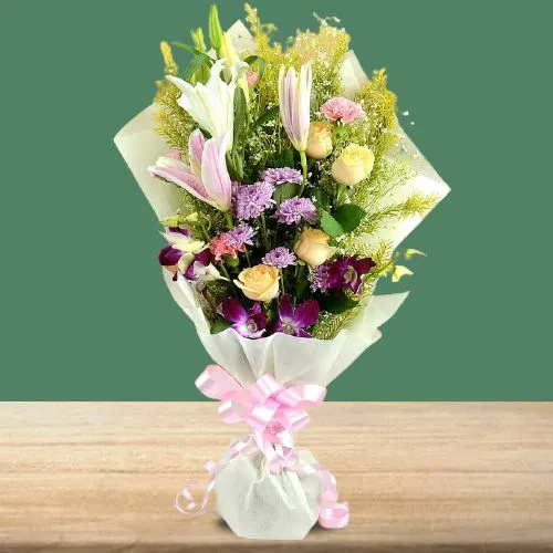 Graceful Mixed Flowers Medley