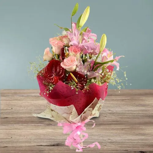 Lovely Floral Bouquet of Mixed Flowers