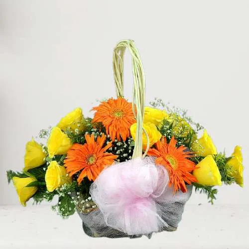 Splendid Yellow Roses n Orange Gerberas Basket