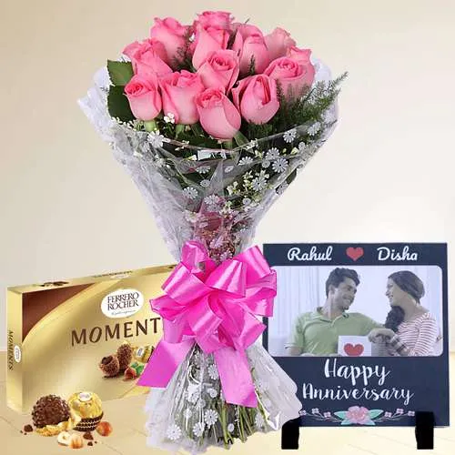 Breathtaking Pink Rose Bouquet n Personalized Photo Tile with Ferrero Moments	