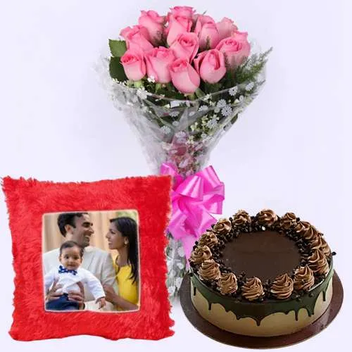 Terrific Choice of Pink Rose Bouquet with Personalized Cushion n Chocolate Cake	