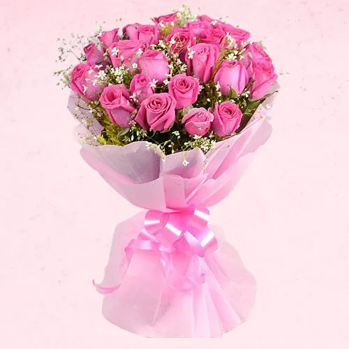Vibrant Bunch of Pink Roses with Gysophila