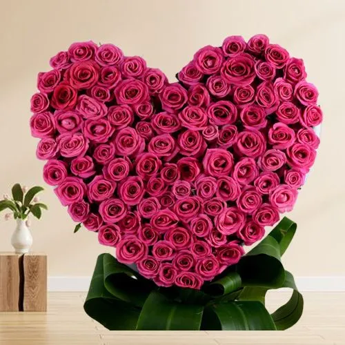 Exquisite Heart Shape Bouquet of Pink Roses