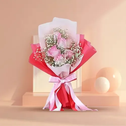 Glorious Bouquet of Pink Roses with Fillers