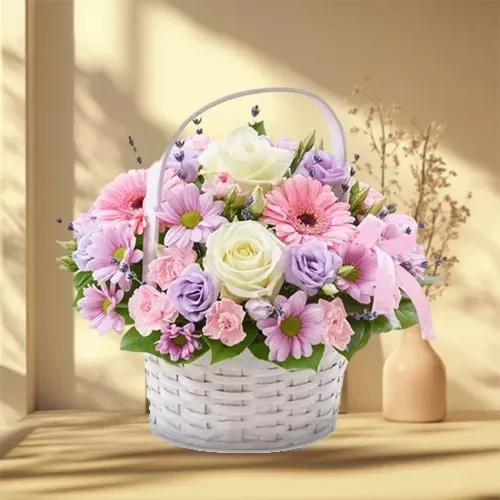 Magnificent Love Special Seasonal Flowers Arrangement in Mixed Colors