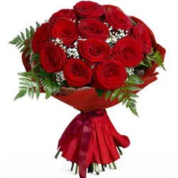 Royal Enchantment 12 Roses Bouquet