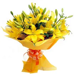 Gorgeous Bouquet of Yellow Lilies