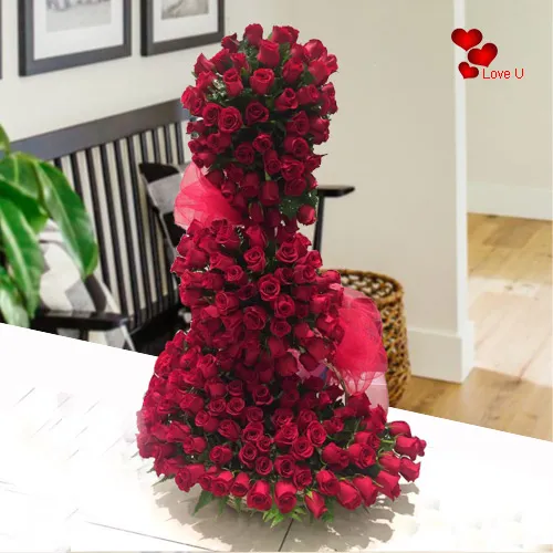 Exotic Red Rose Arrangement (5 ft long - 150 Roses)